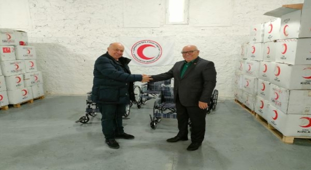 KİSEV’den, Azerbaycan Kızıl Aypara Cemiyeti’ne tekerlekli sandalye desteği