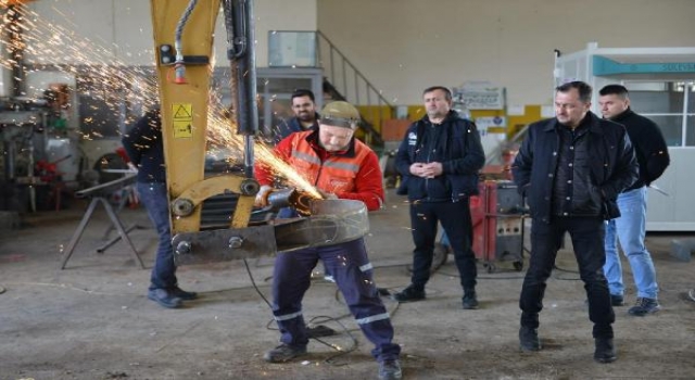 Süleymanpaşa Belediyesi, atölyelerinde üretip tasarruf sağlıyor