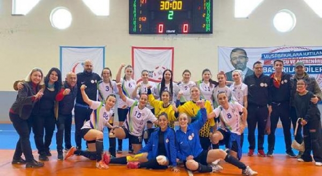 Sokullu Mehmet Paşa Kadın Hentbol Takımı Play-Off’a kaldı