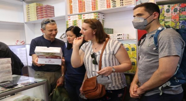 Edirne’ye gelen turistler, tarihi lezzetlere hayran kaldı
