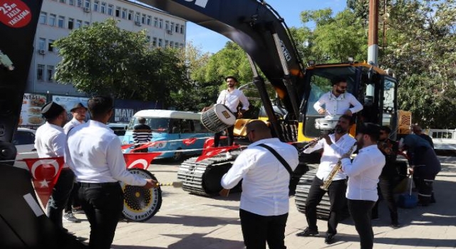 Edirne’de ’bandolu’ ekskavatör tanıtımı