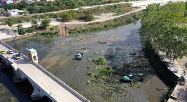 Tunca Nehri’nde DSİ temizliği başladı