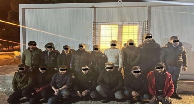 Kırklareli’nde 394 düzensiz göçmen yakalandı; 1 organizatör tutuklandı