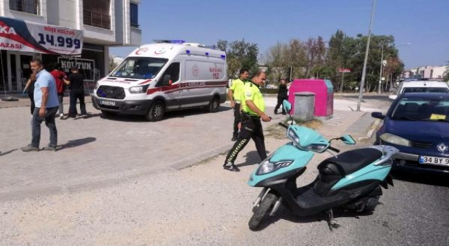 Lüleburgaz’da motosiklet yayaya çarptı: 2 yaralı