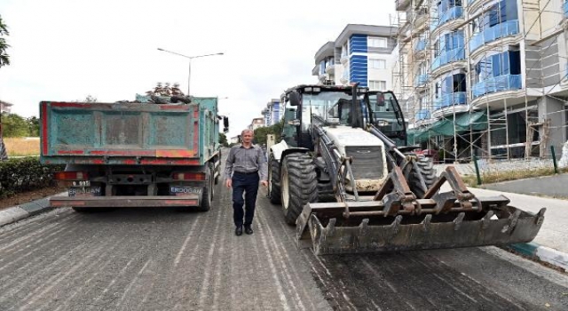 Süleymanpaşa’da yol çalışmaları sürüyor