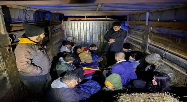 Edirne’de 1090 kaçak göçmen yakalandı, 25 organizatör gözaltına alındı