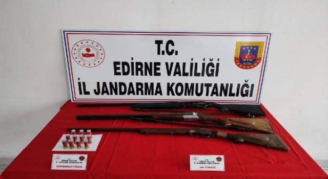 Edirne’de 3 ruhsatsız av tüfeği ele geçirildi