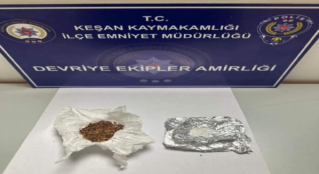 Edirne’de üzerinde uyuşturucuyla yakalanan 4 şüpheliye gözaltı