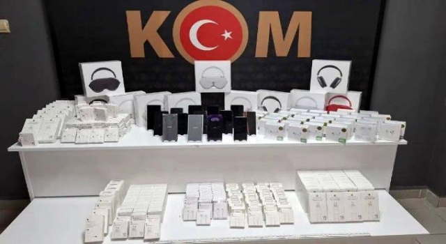 Kırklareli’de kaçak elektronik eşya ele geçirildi; 2 gözaltı