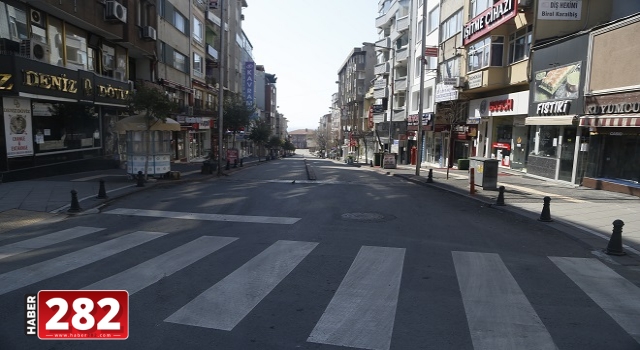 Tekirdağ'da yasağın ardından cadde ve sokaklarda sessizlik hakim