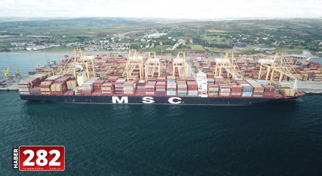Dev konteyner gemisi "MSC Oscar" Tekirdağ'a geldi
