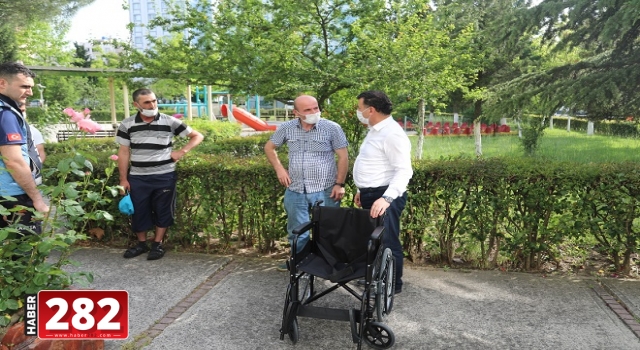 Kapaklı Belediyesi tekerlekli sandalye bağışında bulundu