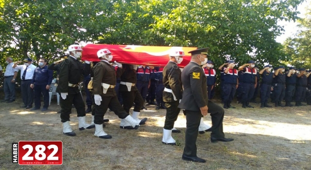 Tekirdağ’da yaşamını yitiren Kore gazisi son yolculuğuna uğurlandı