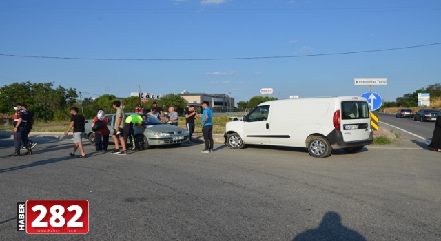 Tekirdağ'da trafik kazasında 3 kişi yaralandı