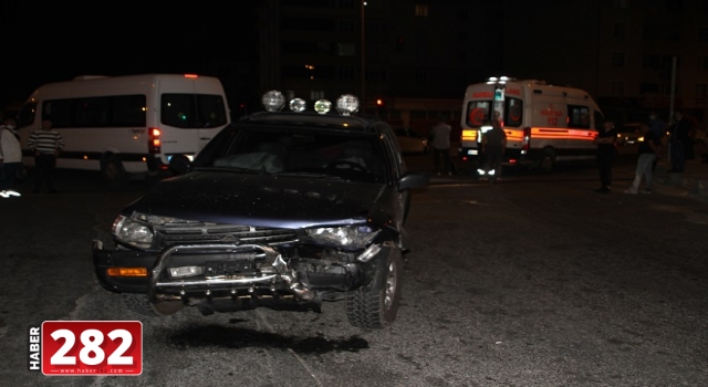 Tekirdağ'da cip ile otomobil çarpıştı: 3 yaralı