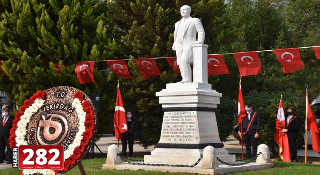 29 Ekim Cumhuriyet Bayramı Çelenk Sunma Töreni Düzenlendi