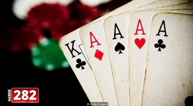 Tekirdağ'da Kovid-19 tedbirlerini ihlal ederek kumar oynayan 19 kişiye 66 bin lira ceza yazıldı