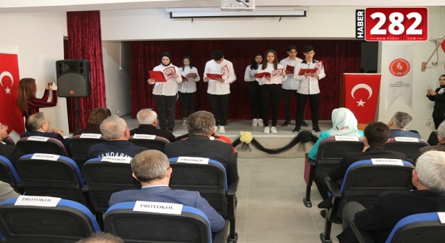 Ergene’de İstiklal Marşı’nın 102. Yıl Dönümü ve Mehmet Akif Ersoy’u Anma Günü Programı Düzenlendi