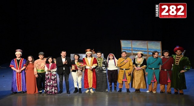 Şanlı Tarihini Sahneye Taşı Liselerarası Tiyatro Yarışması sonuçlandı