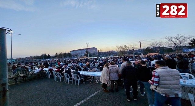 Ergene Belediye Başkan Adayı Müge Yıldız Topak, Sağlık Mahallesi'nde Ramazan Buluşması Gerçekleştirdi