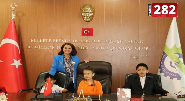 ERGENE’DE 23 NİSAN COŞKUSU DOLU DOLU YAŞANDI