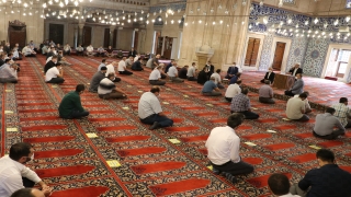 Selimiye Camisi’nde din görevlileri için Kovid19 bilgilendirme toplantısı düzenlendi