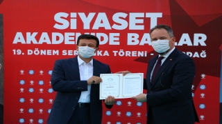 AK Parti’li Dağ, Tekirdağ’da ”Siyaset Akademisi Sertifika Töreni”ne katıldı: