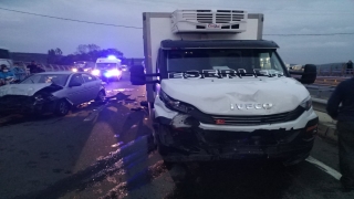 Keşan’da zincirleme trafik kazasında 2 kişi yaralandı