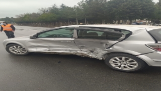 Kırklareli’nde iki otomobil çarpıştı: 3 yaralı