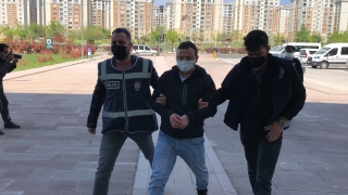 Tekirdağ’da bıçakla öldürülen kişinin oğlu ve eşi gözaltına alındı