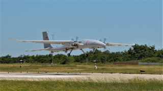 Baykar Teknoloji Lideri Selçuk Bayraktar: ” Bayraktar Akıncı S1 bugün ilk uçuş testini başarıyla tamamladı”
