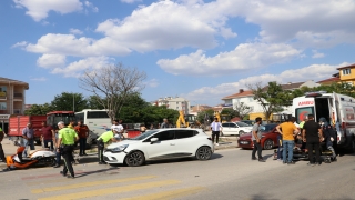 Edirne’de motosikletle otomobil çarpıştı: 2 yaralı
