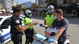 Keşan’da motosiklet sürücüleri kask konusunda bilgilendirildi
