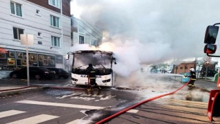Lüleburgaz’da fabrika işçilerini taşıyan otobüs yandı