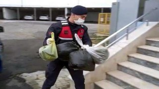 Tekirdağ’da 27 kilo esrar ele geçirildi; uyuşturucu taciri inşaat ustası gözaltına alındı