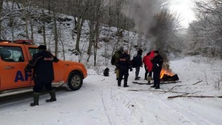 Ormanda kaybolan 4 kişi, 10 saat sonra bulundu