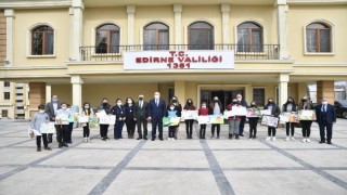 Edirne’de ‘112 günü’ resim yarışmasında dereceye girenler ödüllendirildi