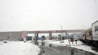 Trakya’da kar yağışı; ekipler sınır kapıları yolunda nöbette