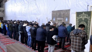 Selimiye’de 2 yıl aradan sonra cemaatle ilk teravih