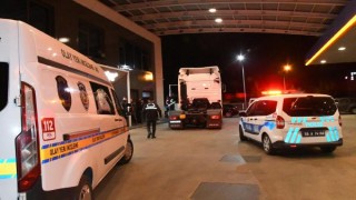 ’Polisiz’ deyip istedikleri parayı vermeyen şoförü yaraladılar; TIR’da 150 bin euro bulundu