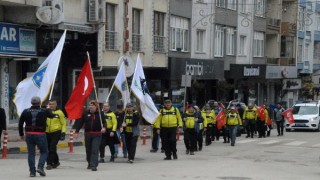 Bosna Hersek’ten şehitlere saygı için Çanakkale Şehitliği’ne yürüyorlar