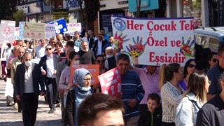 Edirne’de Engelliler Haftası’nda farkındalık yürüyüşü