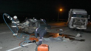 Tekirdağ’da kamyon ile otomobil çarpıştı: 1 ölü, 1 yaralı