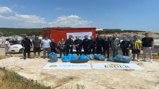 Saros’ta denizden çuvallar dolusu çöp toplandı