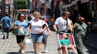 Bulgaristan’ın gurbetçileri de Edirne’den alışveriş yapıyor