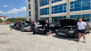 Bulgaristan plakalı araçlarla elektronik sigara kaçakçılığına 6 gözaltı