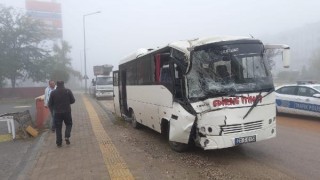 Edirne’de servis midibüsü kazası: 20 yaralı
