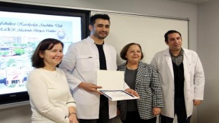 Trakya Üniversitesi’nden tıp asistanlarına ödül