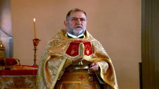 Bulgar Sveti Georgi Kilisesi’nin papazı Alexander Çıkırık hayatını kaybetti