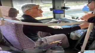 Edirne’de yolcularla tartışan midibüs şoförü kontak kapattı